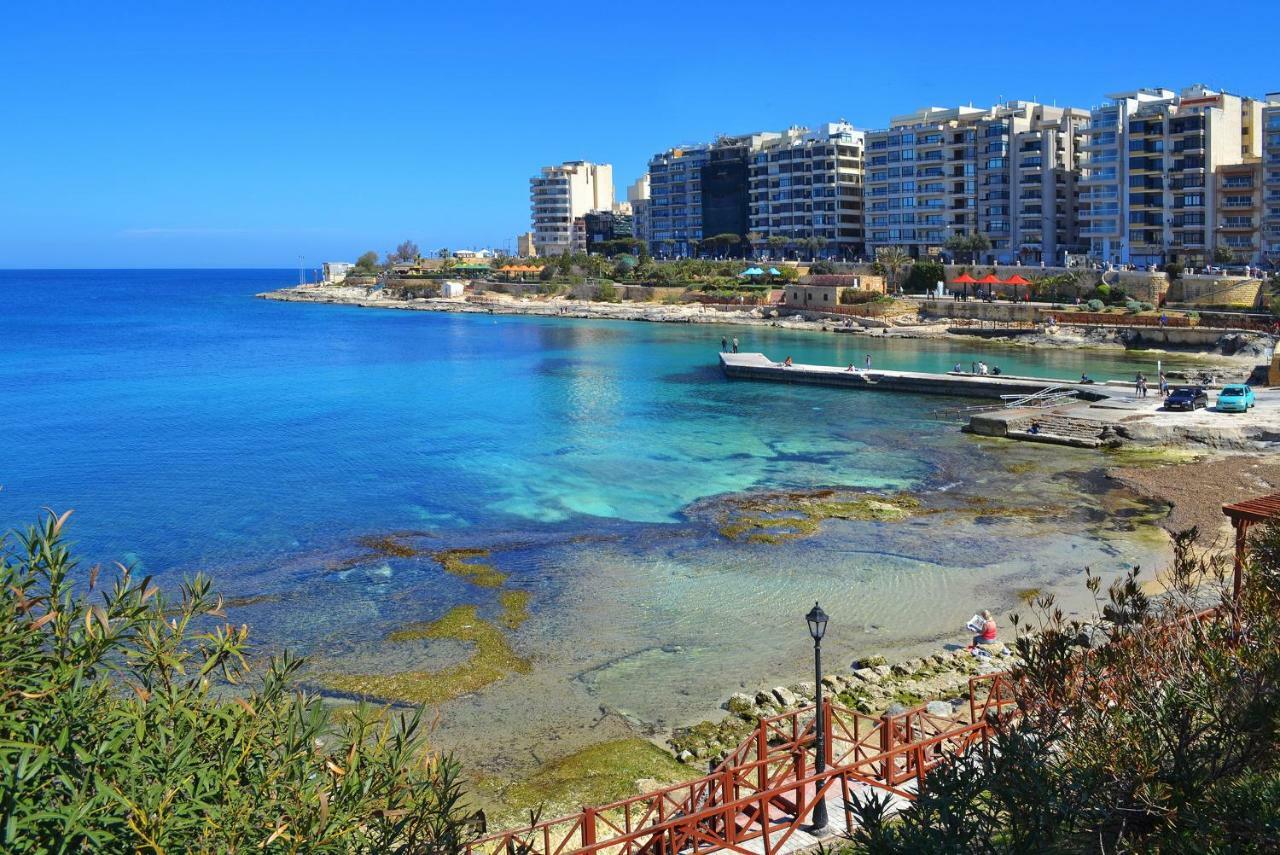 Stylish 3Br Apartment, Fantastic Location In Sliema Bagian luar foto
