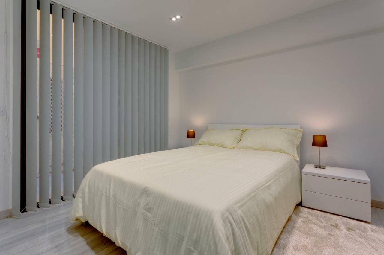 Stylish 3Br Apartment, Fantastic Location In Sliema Bagian luar foto